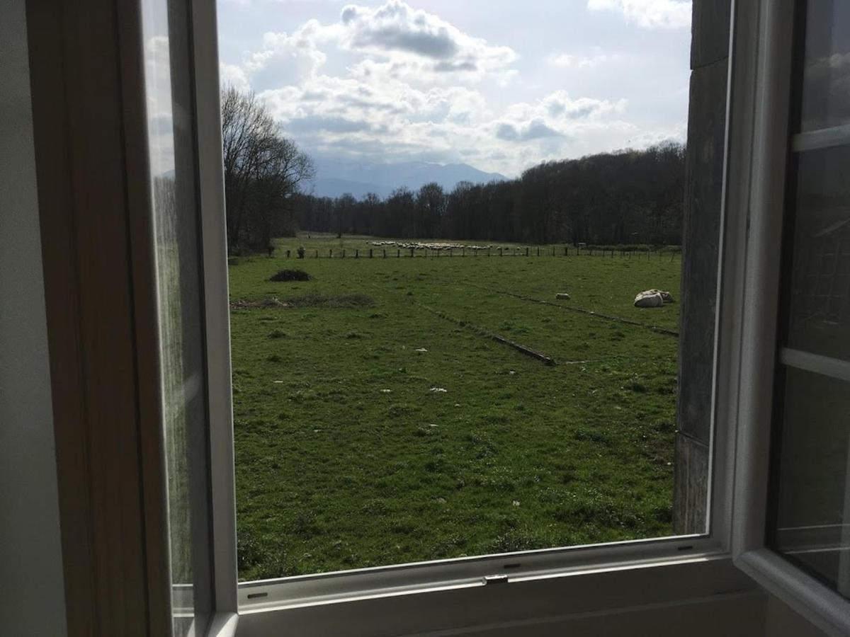 Maison Paisible Au Coeur Des Pyrenees Igon Exterior foto